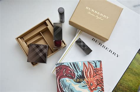 burberry beauty box 2017 review|BURBERRY BEAUTY BOX 2017 ** Limited Edition.